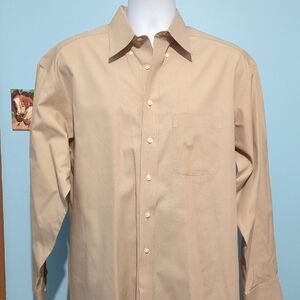 Gold Label Roundtree &Yorke Elegant Tan Dress Shirt for Men